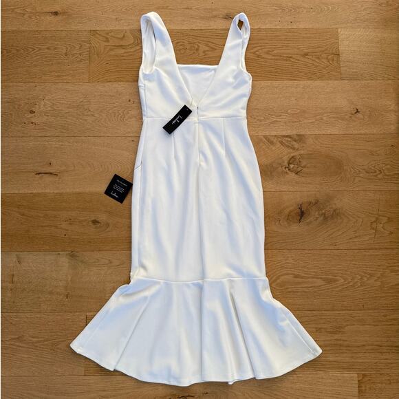 Lulu's - Moment Maker Square Neck V Back Sleeveless Frill Midi Dress in White - Picture 4 of 5